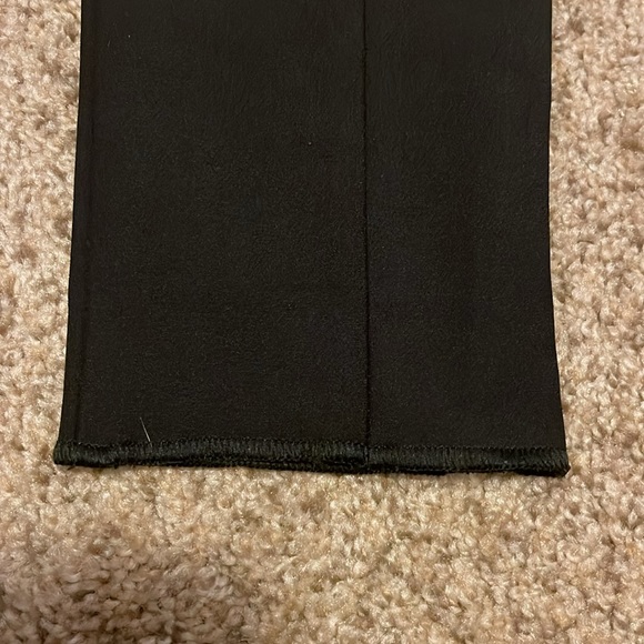 Used condition Express skinny slacks, size 00R - Picture 5 of 5